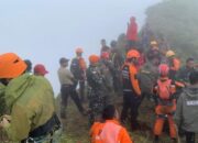 2 Jenazah Korban ATR 42-500 Berhasil Dievakuasi di Gunung Bulusaraung