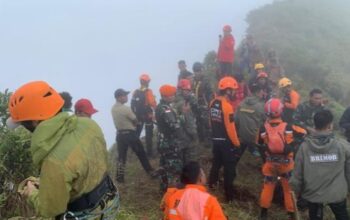 2 Jenazah Korban ATR 42-500 Berhasil Dievakuasi di Gunung Bulusaraung
