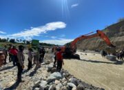 Polri & Tim Gabungan Bangun Jembatan Darurat, Akses Warga Donggala Kembali Terbuka