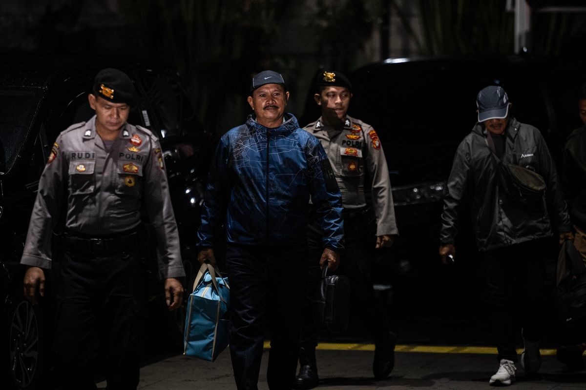 OTT KPK di Madiun: Wali Kota Maidi Diamankan, Uang Ratusan Juta Disita