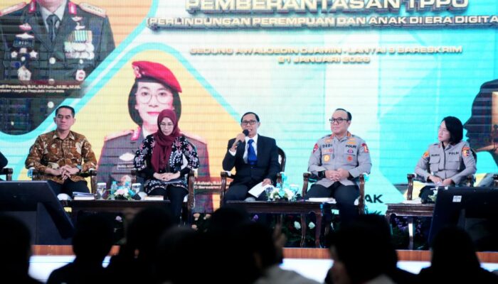 Wakapolri Kupas Strategi & Dinamika Penanganan TPPO Lewat Bedah Buku