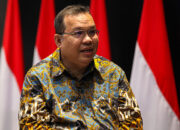 Bos Bursa Efek Indonesia Iman Rachman Mundur