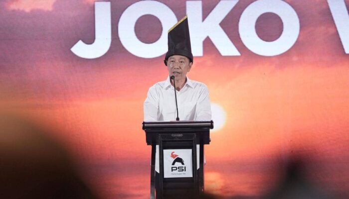Jokowi Hadir di Rakernas PSI Makassar, Disebut Patron Politik: Arah Partai Menuju 2029 Bisa Berubah?
