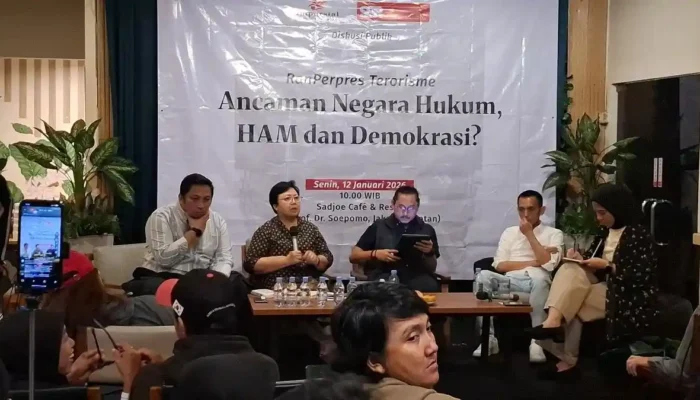 PBHI Nilai Rancangan Perpres TNI Tangani Terorisme Ancaman bagi Demokrasi