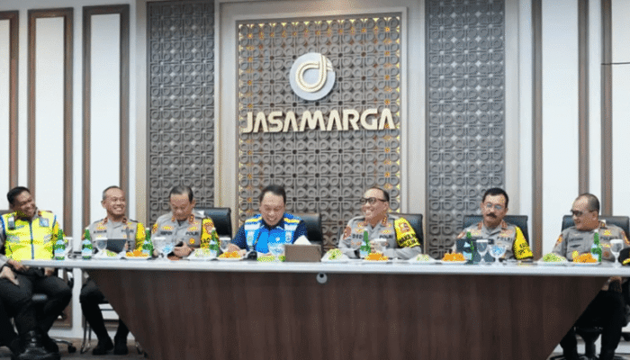 Wakapolri Cek Arus Lalu Lintas Libur Nataru, Siap Amankan Puncak Arus Balik