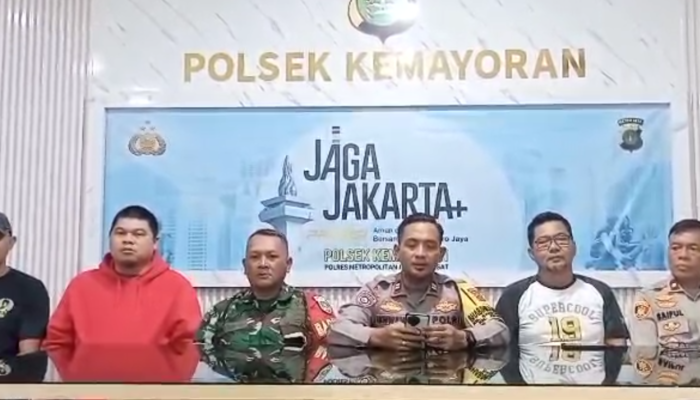 Pastikan Es Gabus Viral Aman Dikonsumsi, Bhabinkamtibmas Kampung Rawa Minta Maaf Terlalu Cepat Ambil Kesimpulan