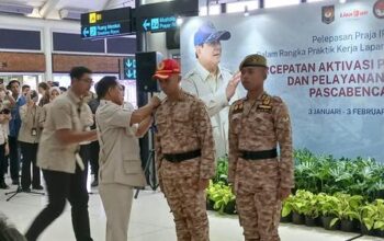 Tito dan Mahasiswa IPDN di Soetta