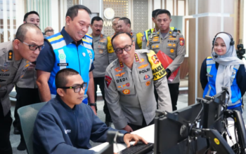 Monitoring Arus Balik di Jatiasih, Wakapolri Pastikan Nataru Aman Kondusif