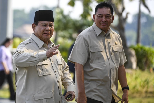 Nama Sjafrie Terus Dibahas Soal Peluang Head to Head dengan Prabowo di Pilpres 2029