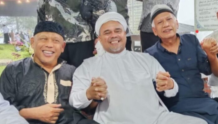 Breaking News : Habib Rizieq Resmi Bekukan TPUA Gegara Eggi Sudjana dan Damai Hari Lubis