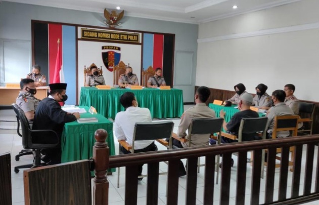 Polri Gelar Sidang Kode Etik Bripda MS, Tersangka Penganiayaan Pelajar MTsN di Maluku