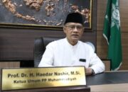 Ketum PP Muhammadiyah Dukung Polri Tetap di Bawah Presiden