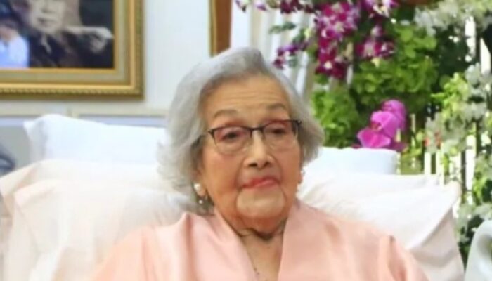 Istri Jenderal Hoegeng, Meriyati Roeslani, Wafat pada Usia 100 Tahun