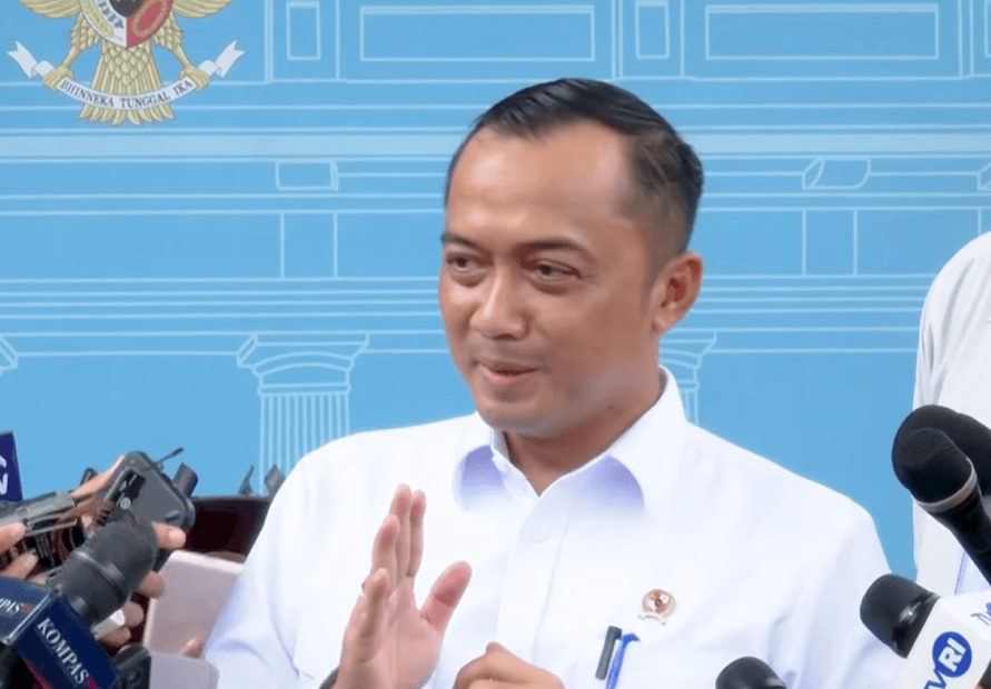 Prasetyo Hadi - Holopis