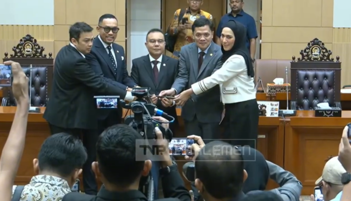 Sanksi MKD Belum 6 bulan Sahroni Dikasih Jabatan Lagi, Begini Kata Nasdem 