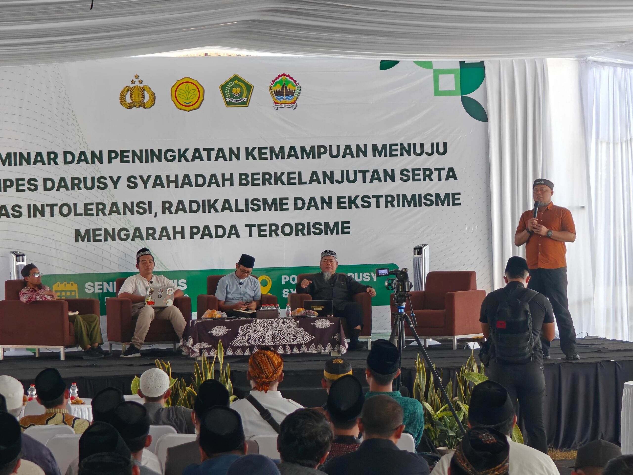 Seminar dan Peningkatan Kemampuan Menuju Ponpes Darusy Syahadah