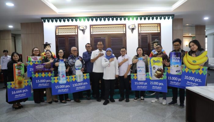 Transjakarta Siapkan Ratusan Ribu Takjil Gratis dan Program Sosial Selama Ramadan 2026
