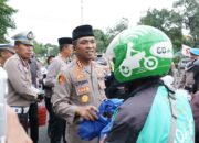 Polresta Sidoarjo dan IJTI Bagikan 250 Paket Takjil ke Warga