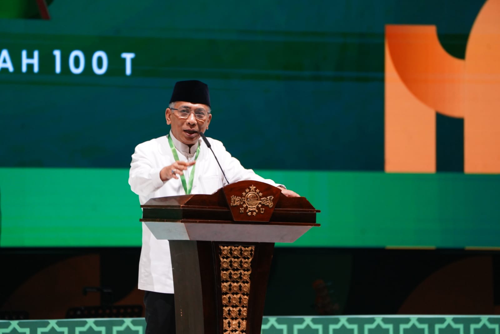 Yahya Cholil Staquf di HUT 100 Tahun NU