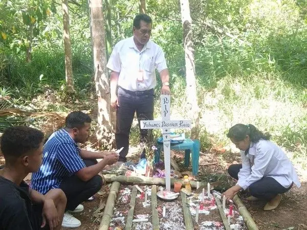 Siswa SD Bunuh Diri Gara-gara Tak Ada Alat Tulis, Tamparan Keras bagi Dana BOS dan Pemerintah
