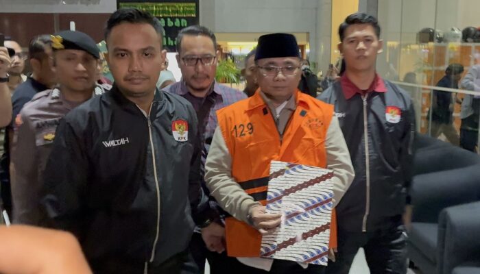 Yaqut Cholil Qoumas Resmi Jadi Tahanan KPK