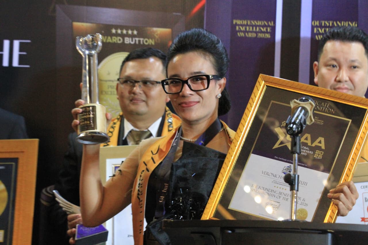 Award Veronicha Sri Hastuti