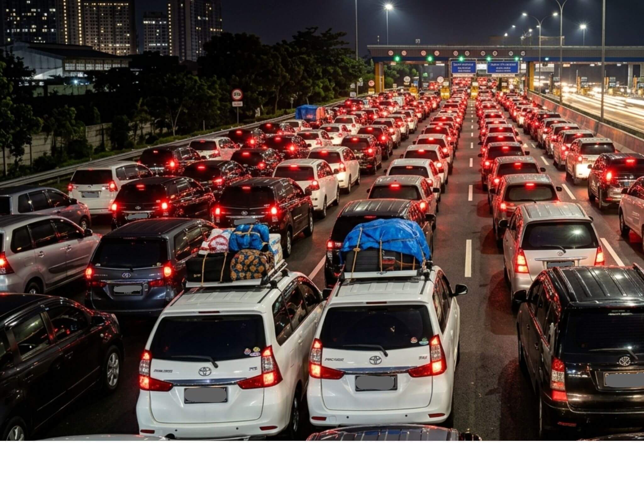 Contraflow Tol Japek Malam