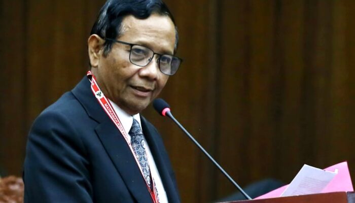 Mahfud MD Apresiasi Kabinet Bayangan Bentukan Feri Amsari dkk
