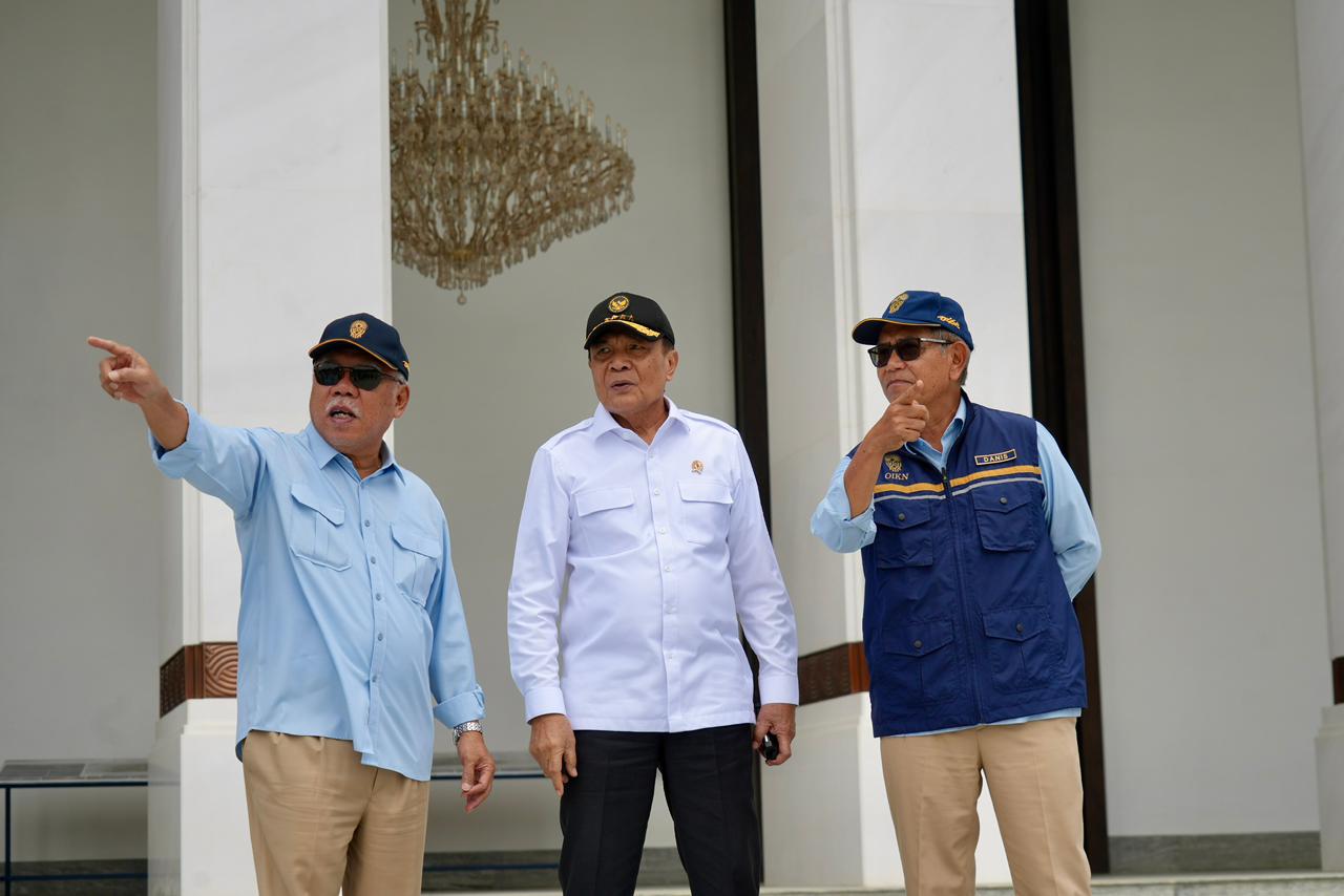 Kepala Ikn Dan Djamari Chaniago