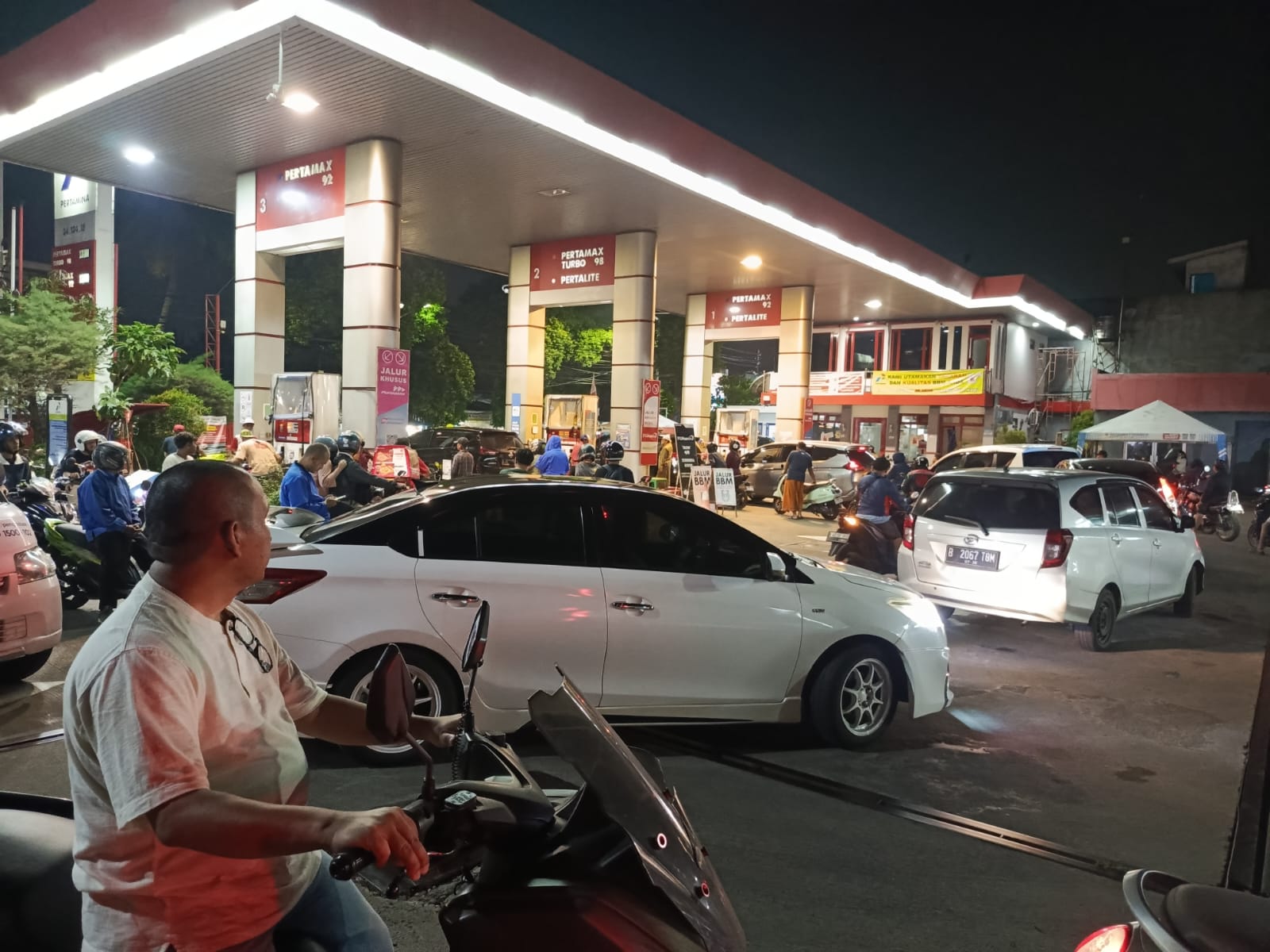 Spbu Malam Macet