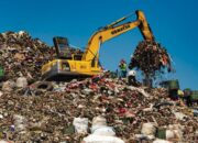 Longsor Bantargebang Tutup Lokasi Pembuangan, 7.500 Ton Sampah Harian Jakarta Tak Bisa Masuk