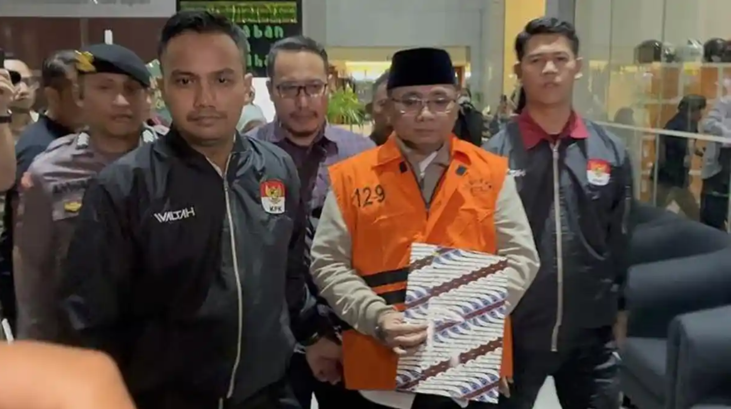 Yaqut Ditahan Kpk