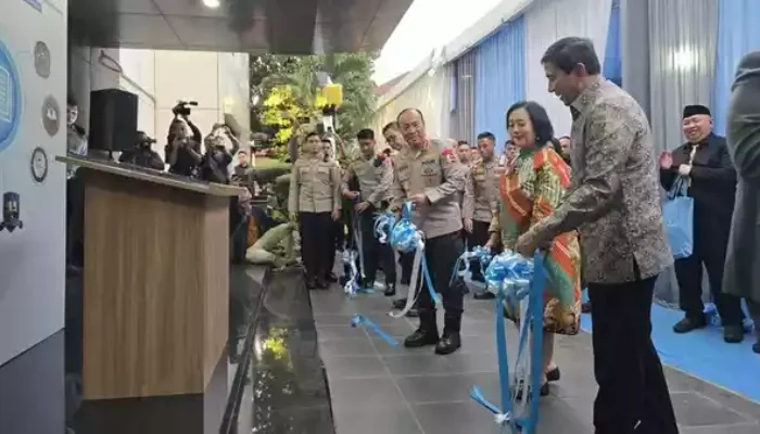 Wakapolri Resmikan Gedung Pusat Studi Profesor Raden Soepomo di STIK