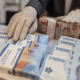 Uang Rupiah Banyak 1