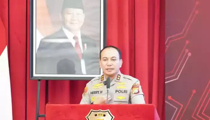 Demo Rusuh di Panipahan Berujung Pencopotan! Kapolda Riau Copot Kapolsek dan Kanit Reskrim