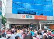Ribuan Nasabah BNI Tarik Tunai Akibat Kasus Penggelapan Dana Jemaat Gereja Santo Fransiskus Assisi Rp28 Miliar
