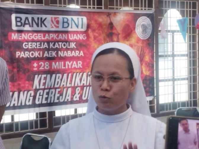 Bendahara Paroki Natalia Situmorang