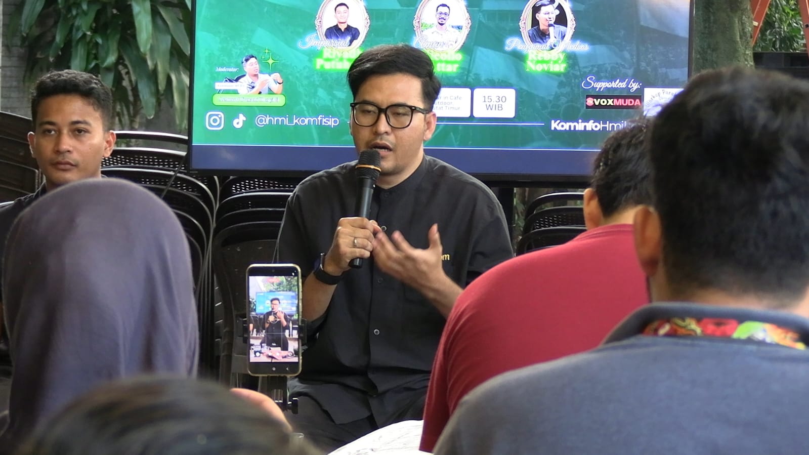 Pengamat Media Sosial Rebby Noviar