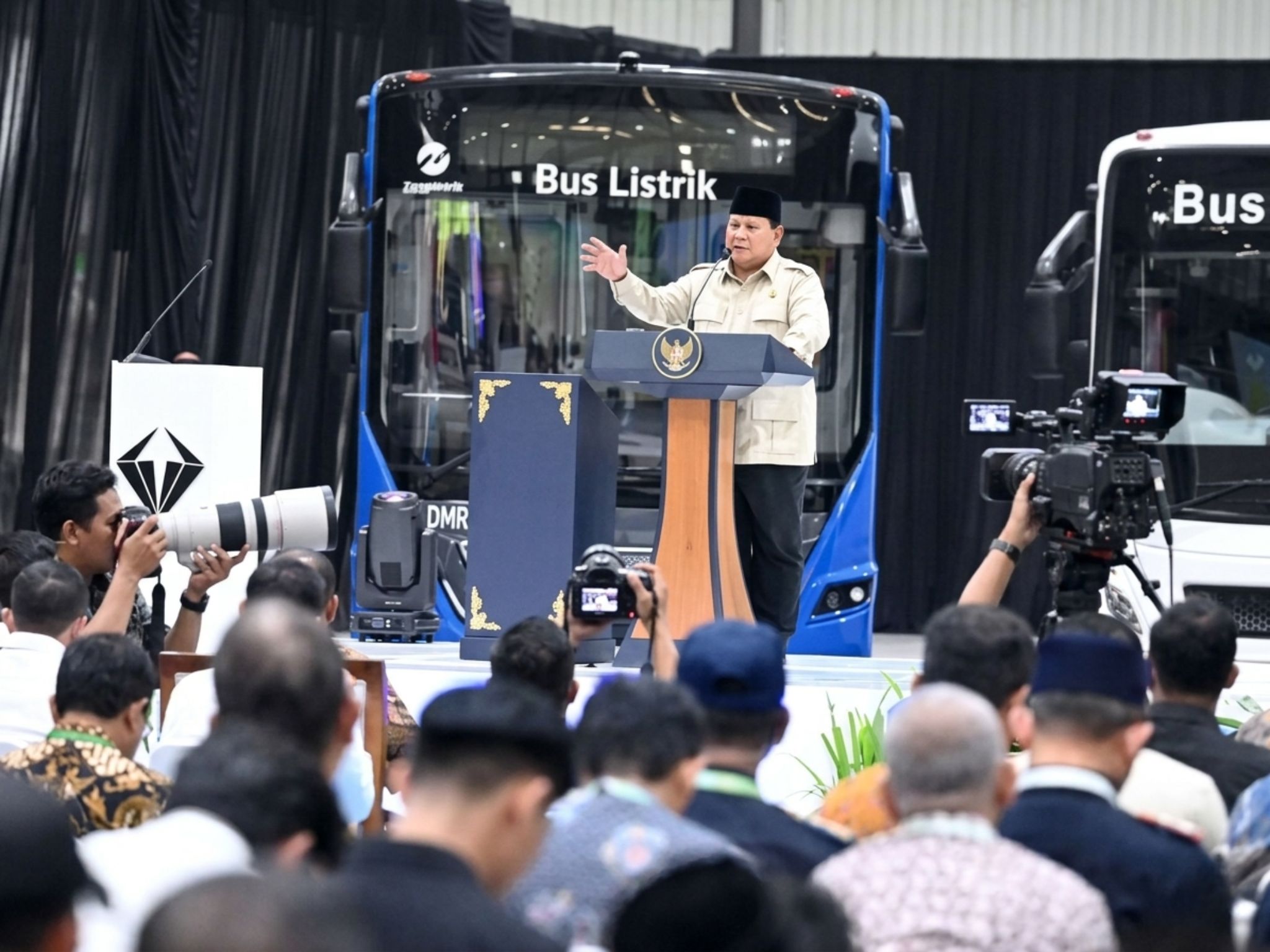 Prabowo Produk Dalam Negeri