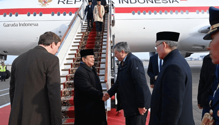 Prabowo Tiba di Moskow, Siap Awali Agenda Diplomasi dengan Putin