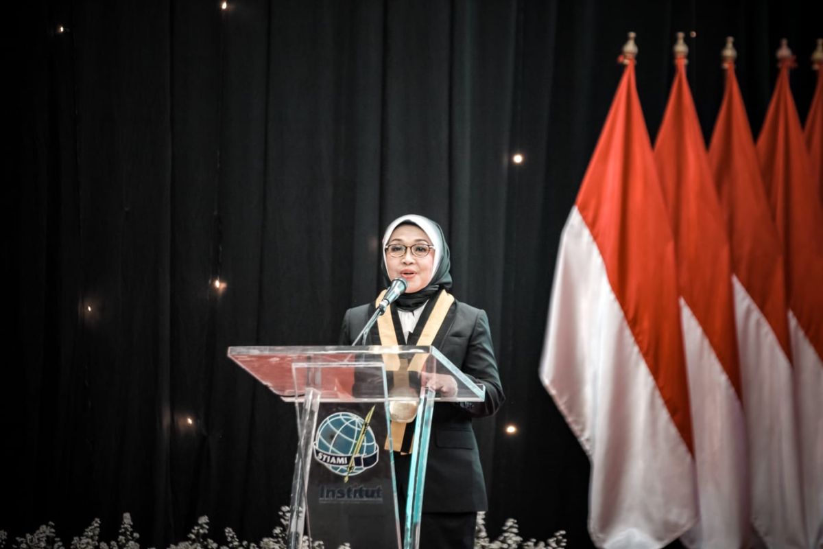 Sylviana Murni Rektor Stiami
