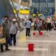 Tim Kebersihan Bandara Soeta