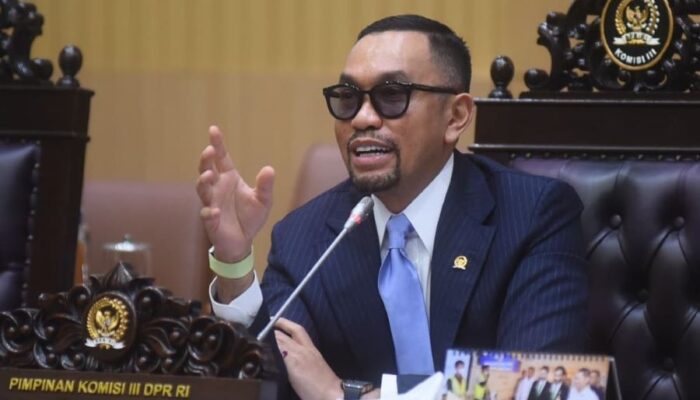 DPR Desak Kejaksaan Bentuk Tim Independen Usut Dugaan Kasus Febrie Adriansyah