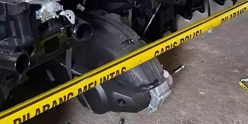 348841 05064611052026 Motor Ilegal