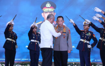 69fb34ea5c588 Kapolri Jenderal Listyo Sigit Prabowo Menerima Tanda Kehormatan Adhi Bhakti Senapati Dari Badan Siber Dan Sandi Negara Bssn 1265 711