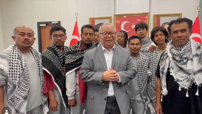 9 Wni Yang Sempat Diculik Israel Tiba Di Tanah Air