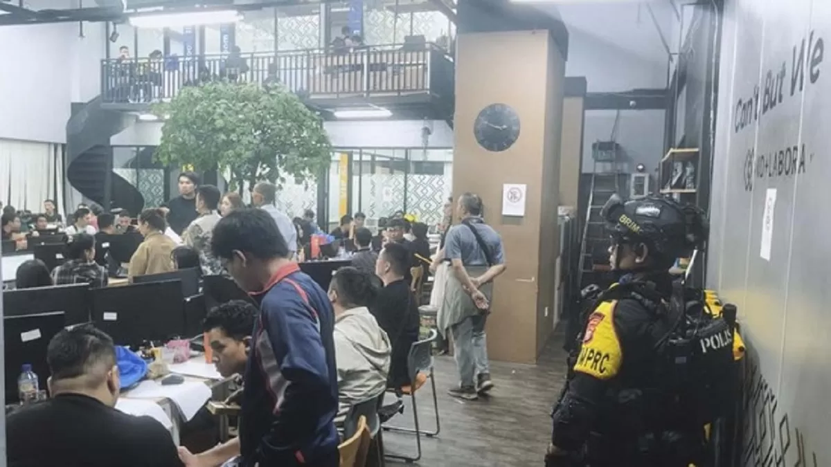 Brimob Kepung Gedung Di Hayam Wuruk Bongkar Jaringan Judi Online Internasional