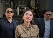 Kasus Pencatutan Identitas, Dewi Perssik Tegaskan Lanjut ke Meja Hijau
