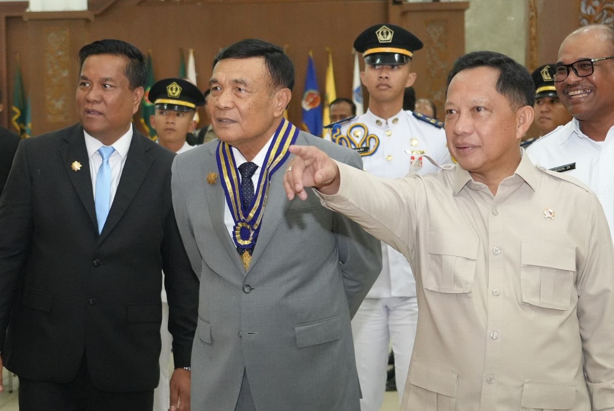 Djamari Dan Tito