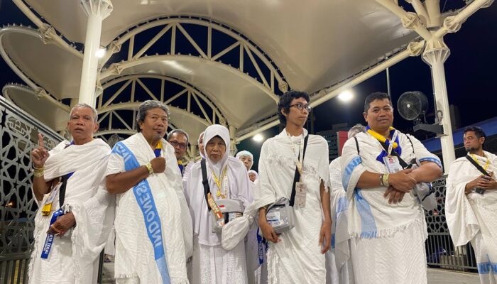 Seluruh Jemaah Haji Mulai Bergerak ke Arafah Hari Ini